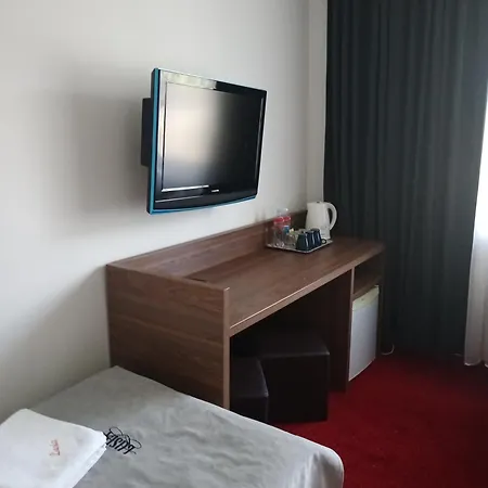 Couette-café Lusia 3*