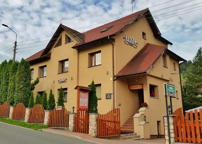 Lusia Bed and Breakfast 3*